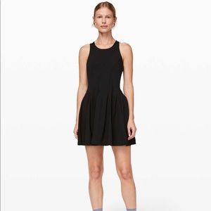 Lululemon Court Crush Tennis dress NEW size 4 black